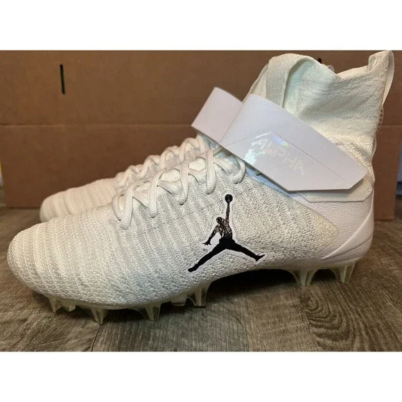 Jordan Alpha Menace Elite 2 White Football Cleats CV1664-103 Mens size 11.5 Rare